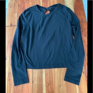 Lululemon long sleeve with keyhole detail